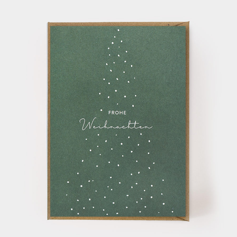 TANNENBAUM IM SCHNEE